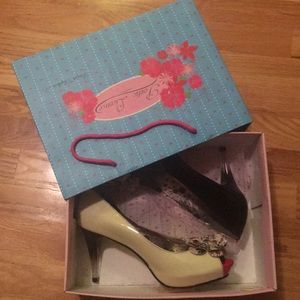 Poetic license heels